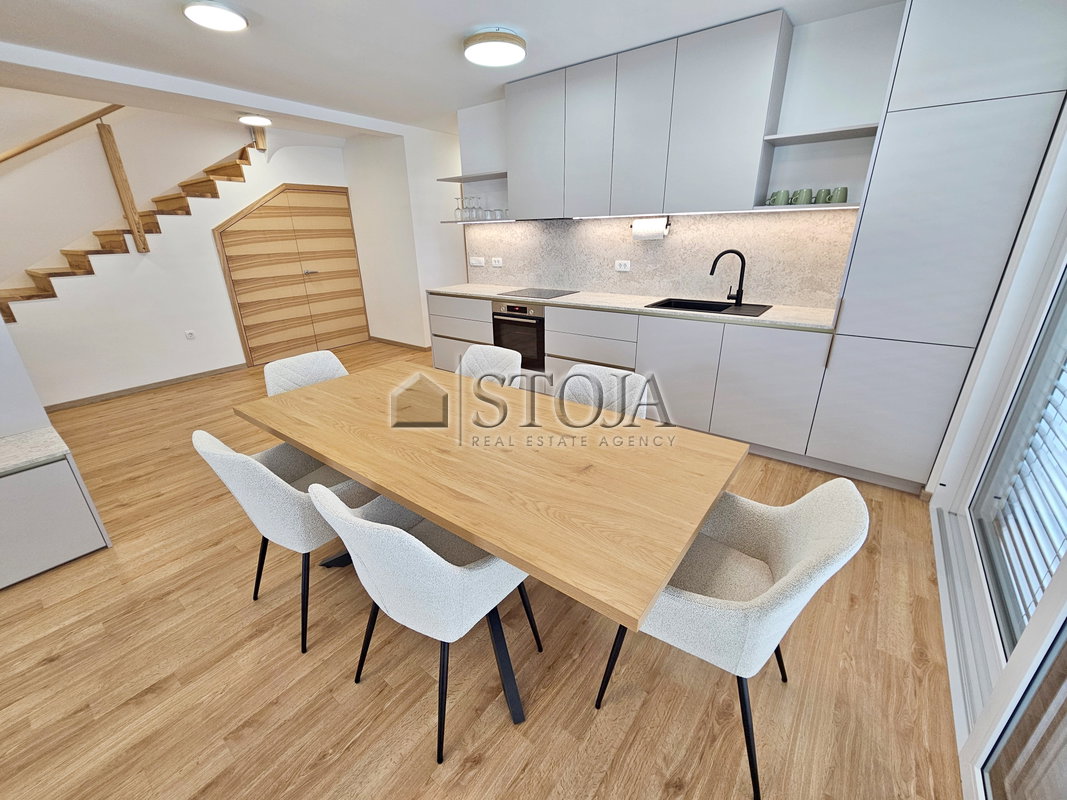 Lokacija: Ljubljana mesto, Šiška, Vižmarje