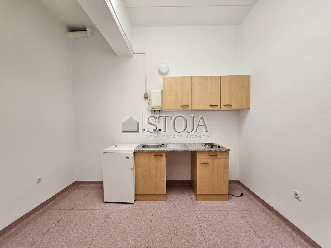 Location: Ljubljana mesto, Šiška, Koseze