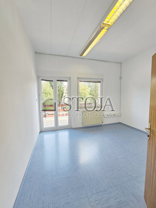Location: Ljubljana mesto, Šiška, Koseze