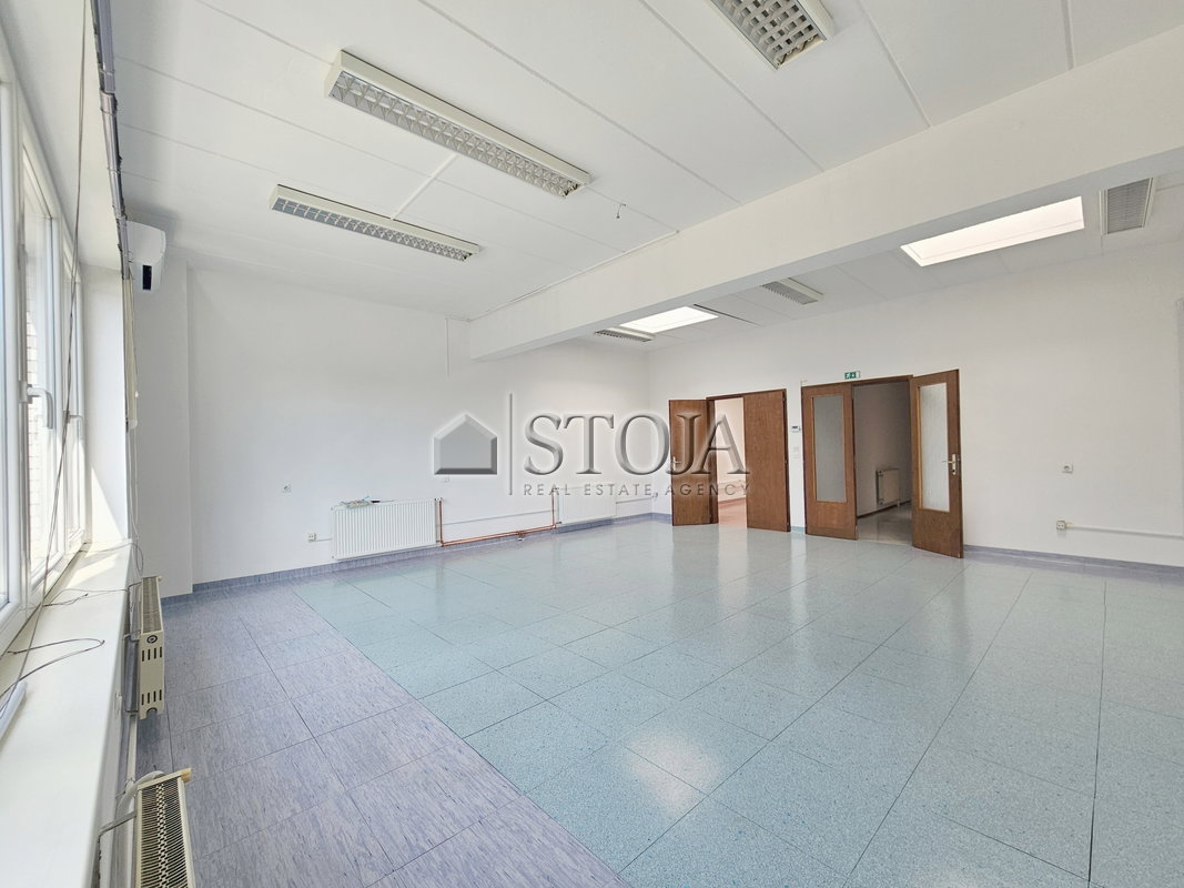 Location: Ljubljana mesto, Šiška, Koseze