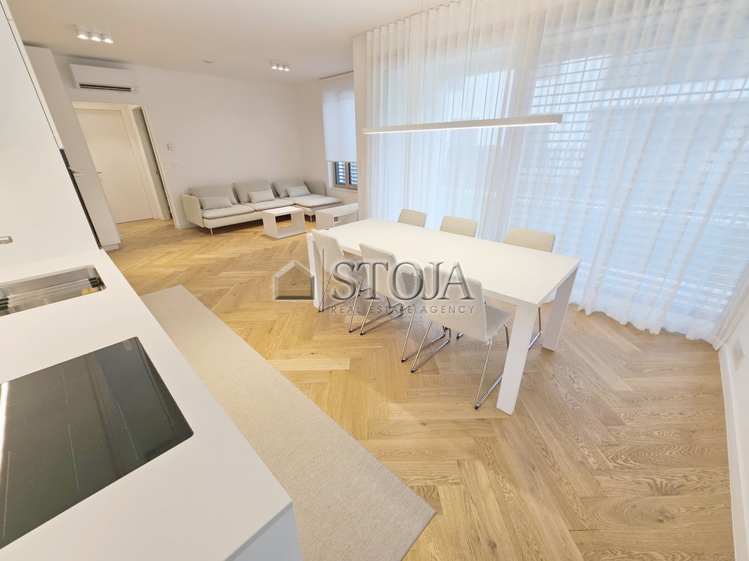 Lokacija: Ljubljana mesto, Vič-Rudnik, Brdo