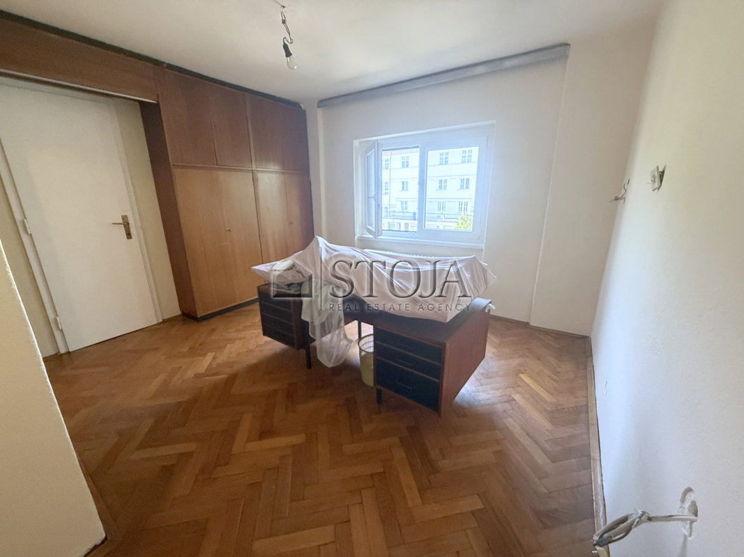 Lokacija: Ljubljana mesto, Šiška, Šiška