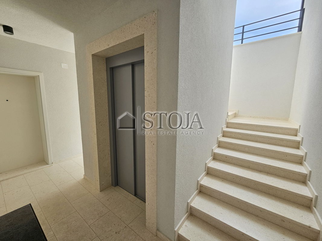 Location: , Crikvenica