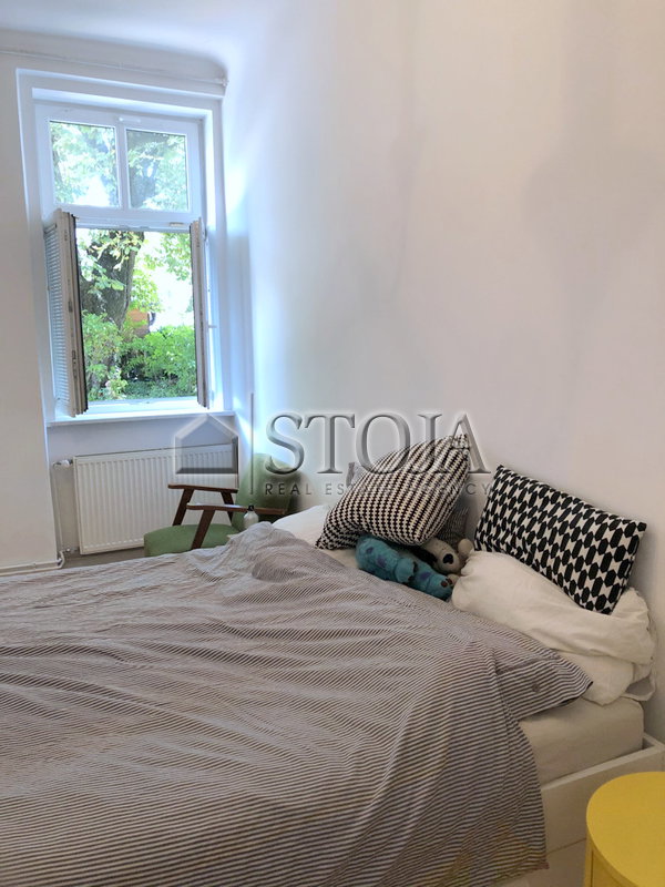 Location: Ljubljana mesto, Center, Center