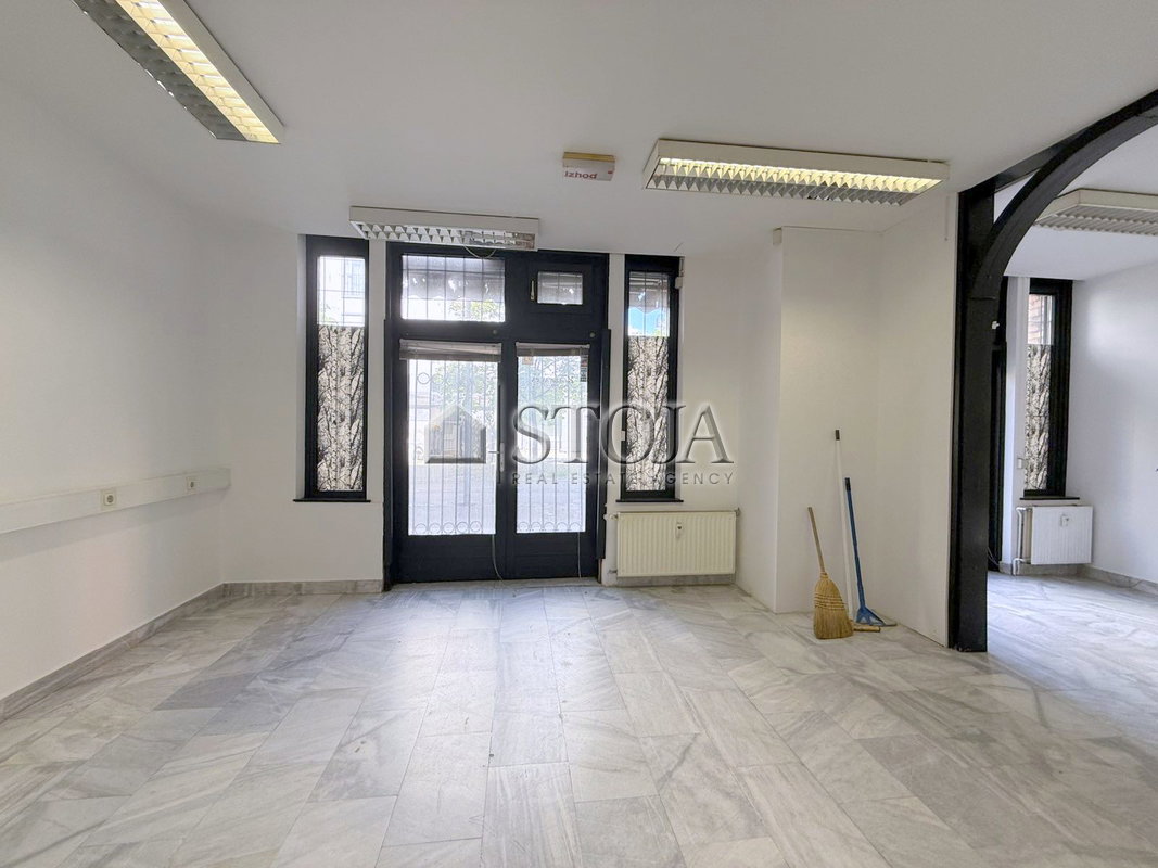 Location: Ljubljana mesto, Center, Center