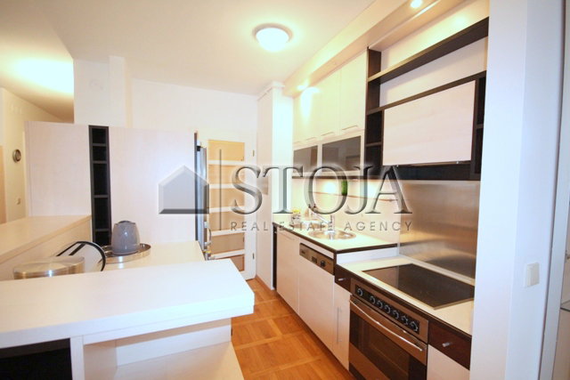 Location: Ljubljana mesto, Vič-Rudnik, Trnovo