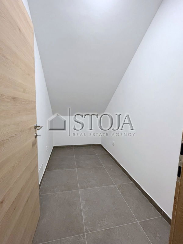 Lokacija: Ljubljana okolica, Trzin, Trzin