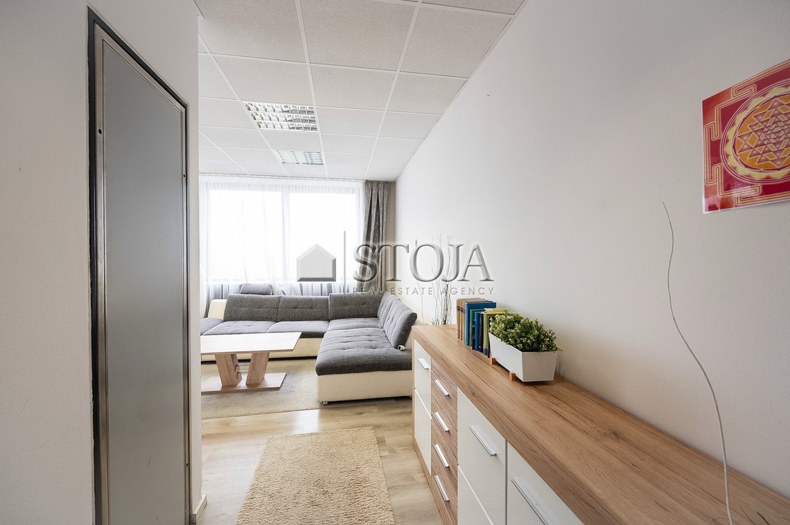 Location: Ljubljana mesto, Bežigrad, Stožice