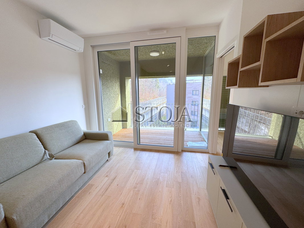 Location: Ljubljana City, Bežigrad, Črnuče