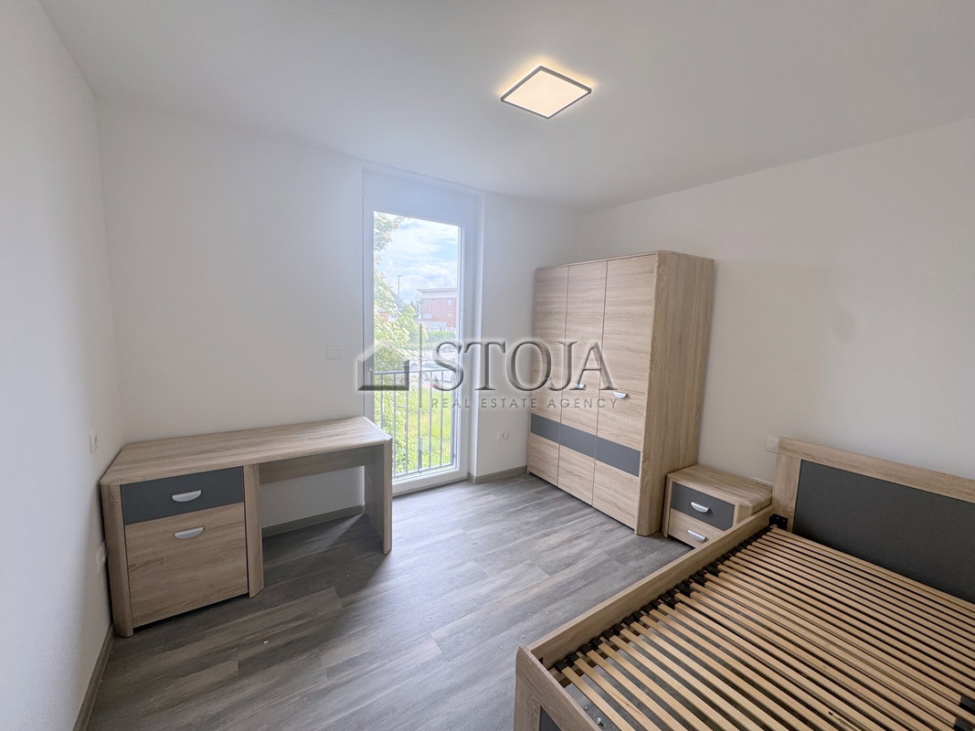 Lokacija: Ljubljana mesto, Vič-Rudnik, Trnovo
