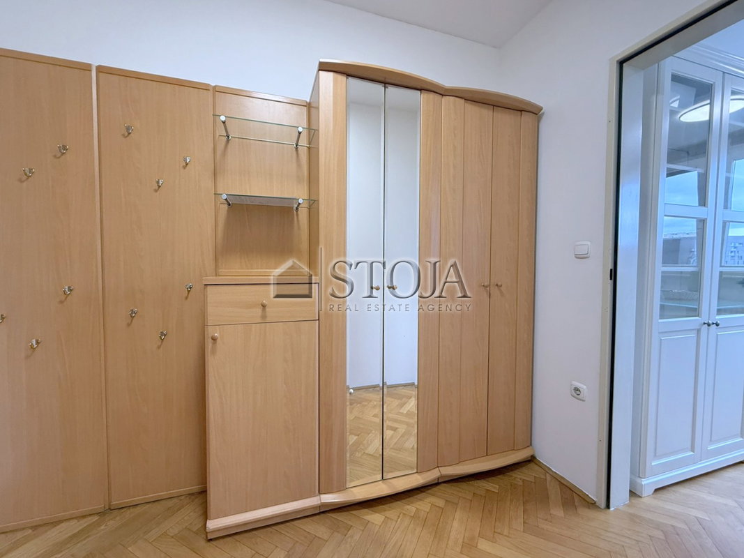 Location: Ljubljana mesto, Center, Tabor