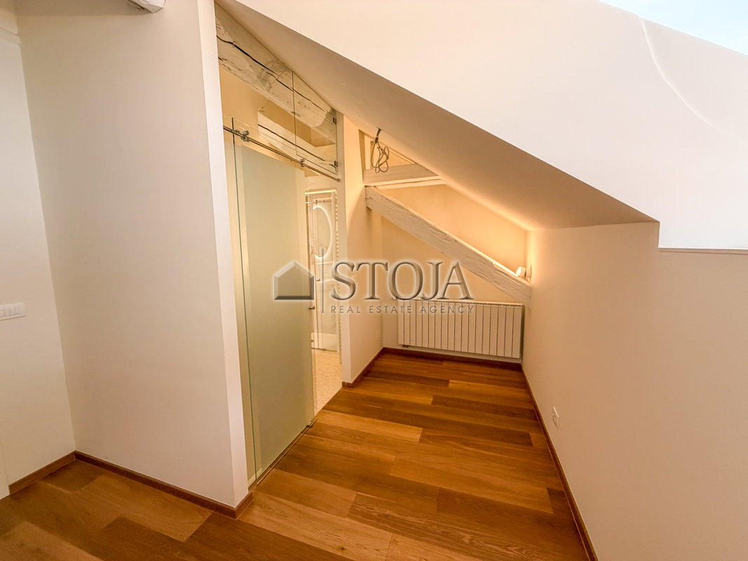 Location: Ljubljana mesto, Center, Stara Ljubljana