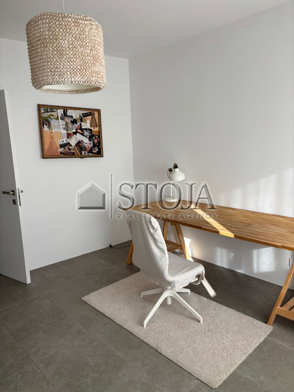 Lokacija: Ljubljana mesto, Bežigrad, Bežigrad