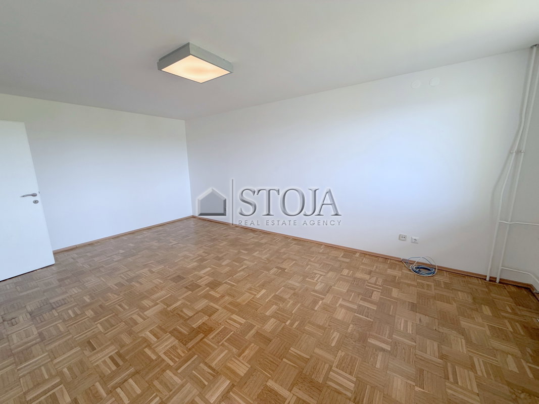Location: Ljubljana mesto, Moste-Polje, Jarše