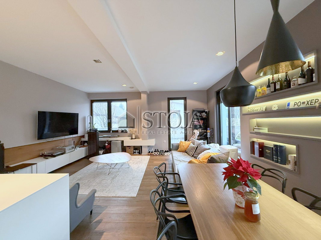 Location: Ljubljana mesto, Vič-Rudnik, Rožna dolina