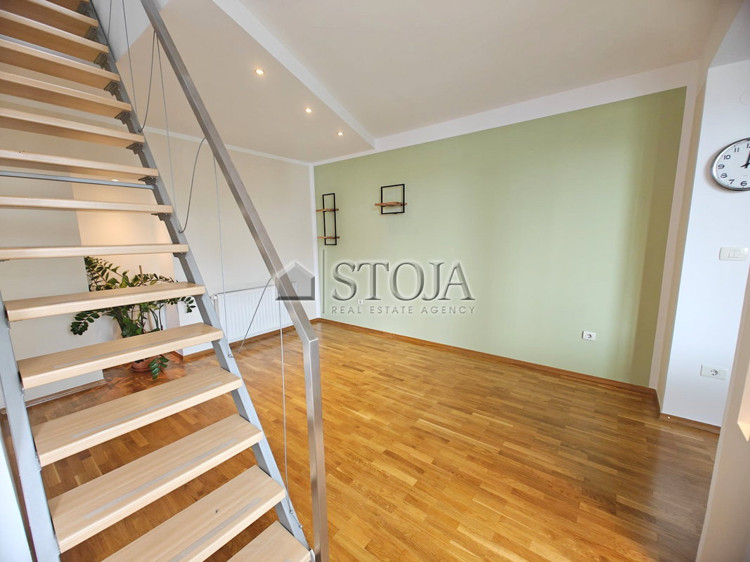 Lokacija: Ljubljana mesto, Šiška, Sp. Šiška