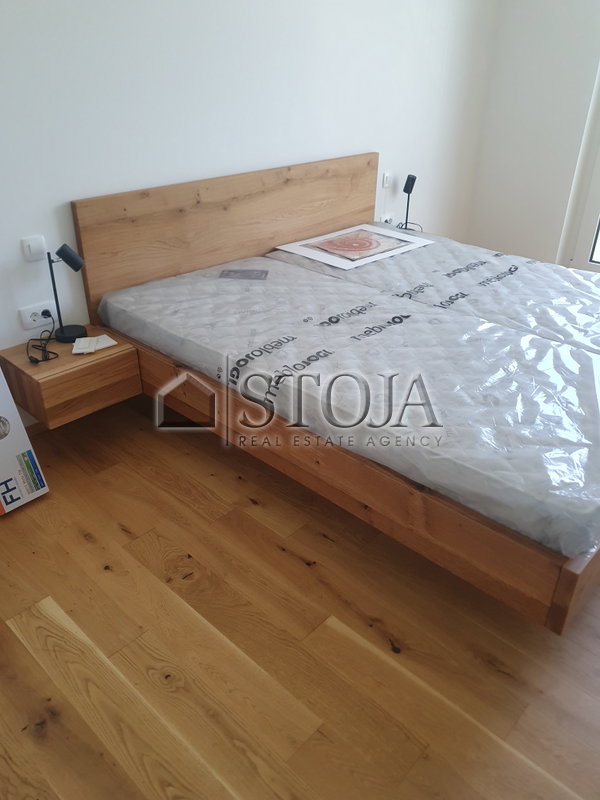 Lokacija: Ljubljana mesto, Šiška, Koseze