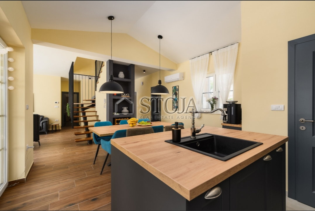 Lokacija: Hrvaška, Istarska županija, Kanfanar, Maružini