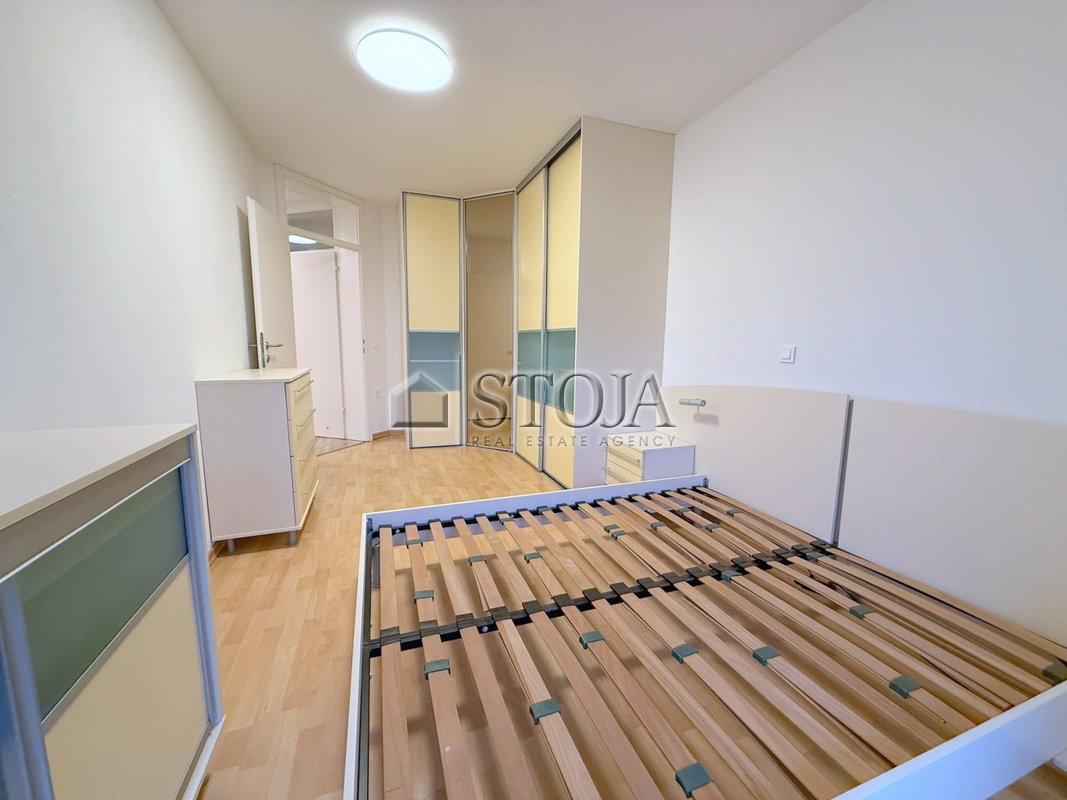 Lokacija: Ljubljana mesto, Vič-Rudnik, Rudnik