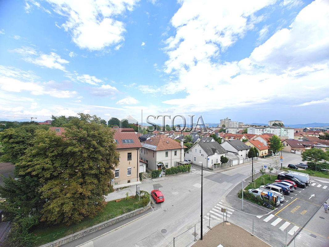 Lokacija: Ljubljana mesto, Center, Vodmat