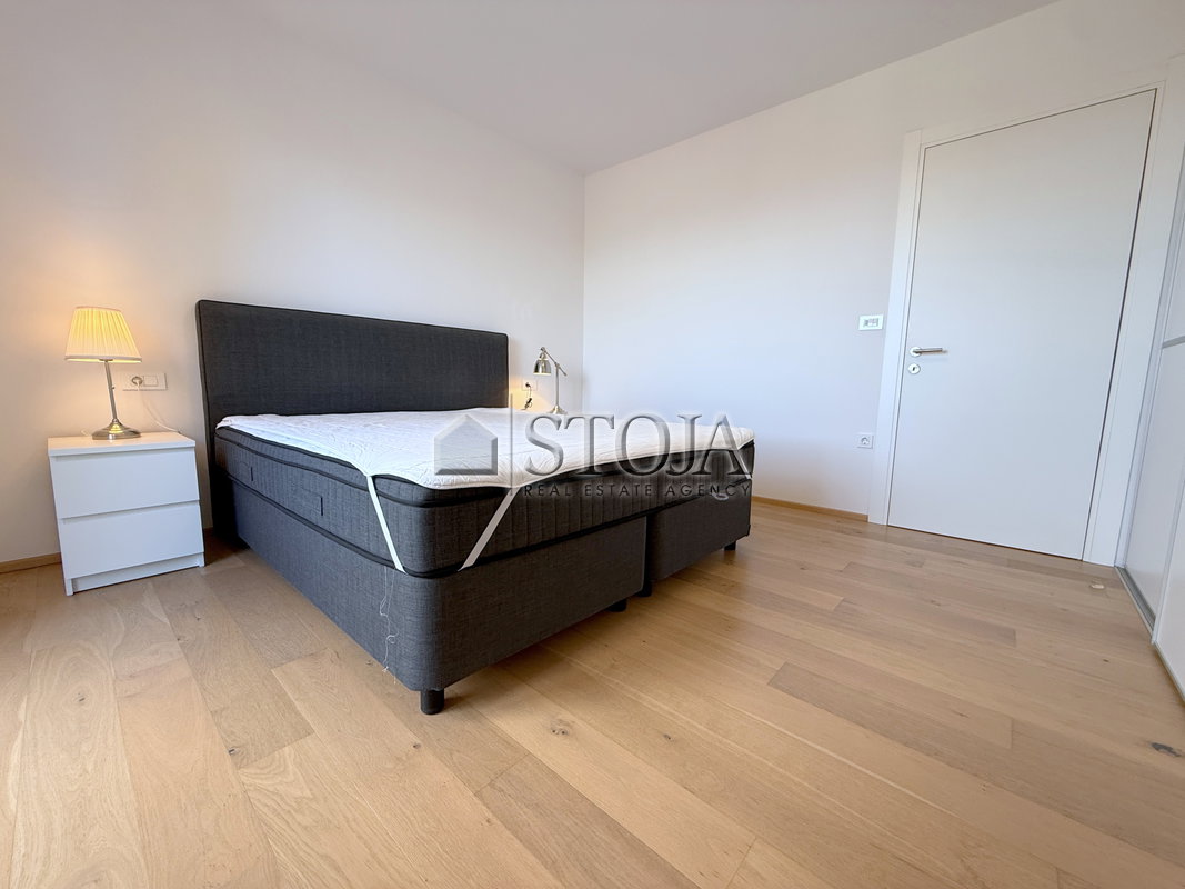 Lokacija: Ljubljana mesto, Šiška, Zg. Šiška