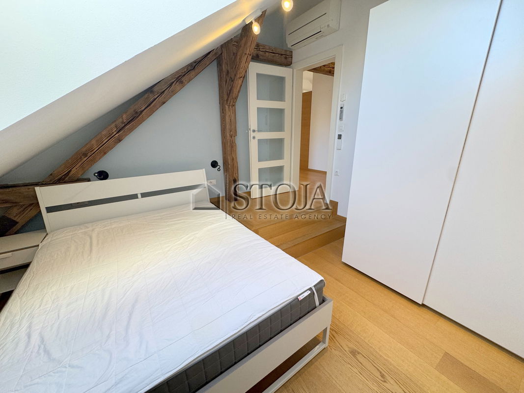 Lokacija: Ljubljana mesto, Center, Stara Ljubljana