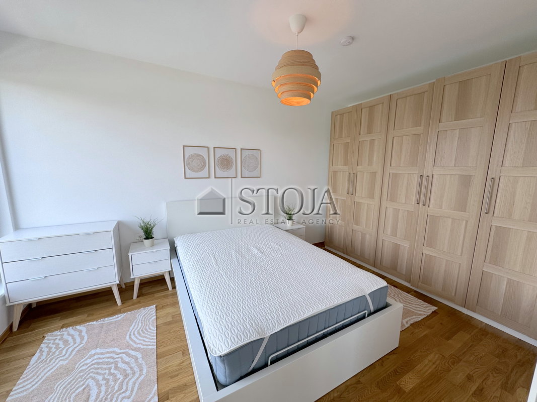 Lokacija: Ljubljana mesto, Šiška, Zg. Šiška