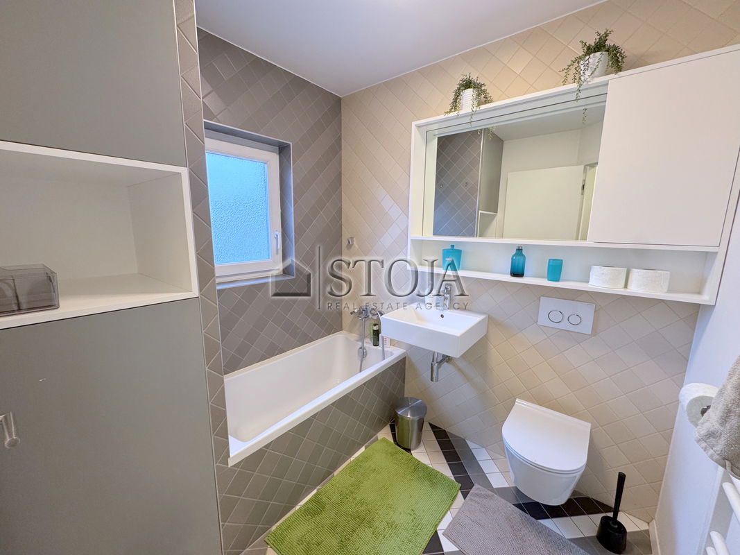 Lokacija: Ljubljana mesto, Bežigrad, Bežigrad