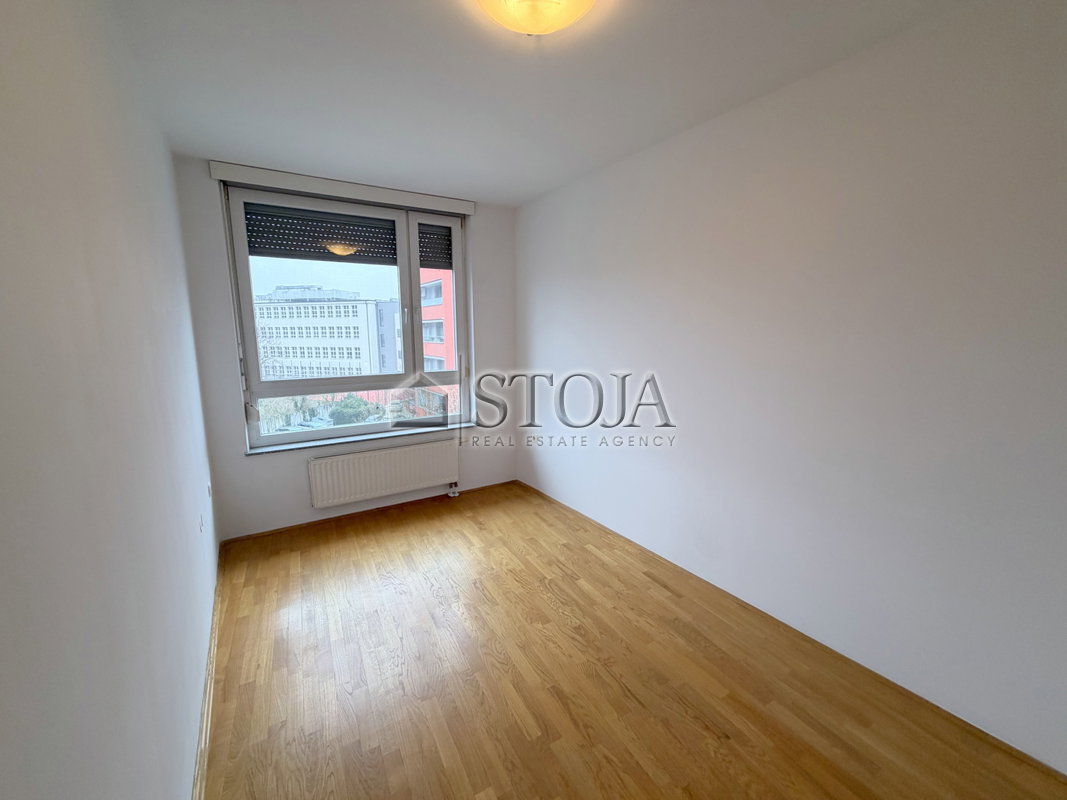 Lokacija: Ljubljana mesto, Šiška, Sp. Šiška