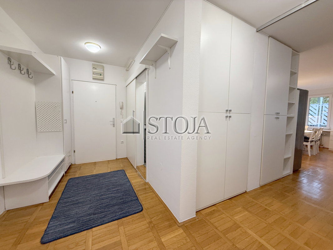 Location: Ljubljana mesto, Vič-Rudnik, Trnovo