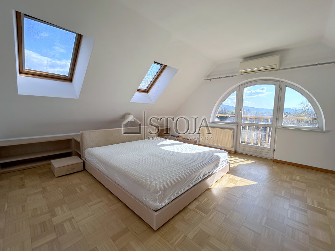 Location: Ljubljana mesto, Vič-Rudnik, Trnovo