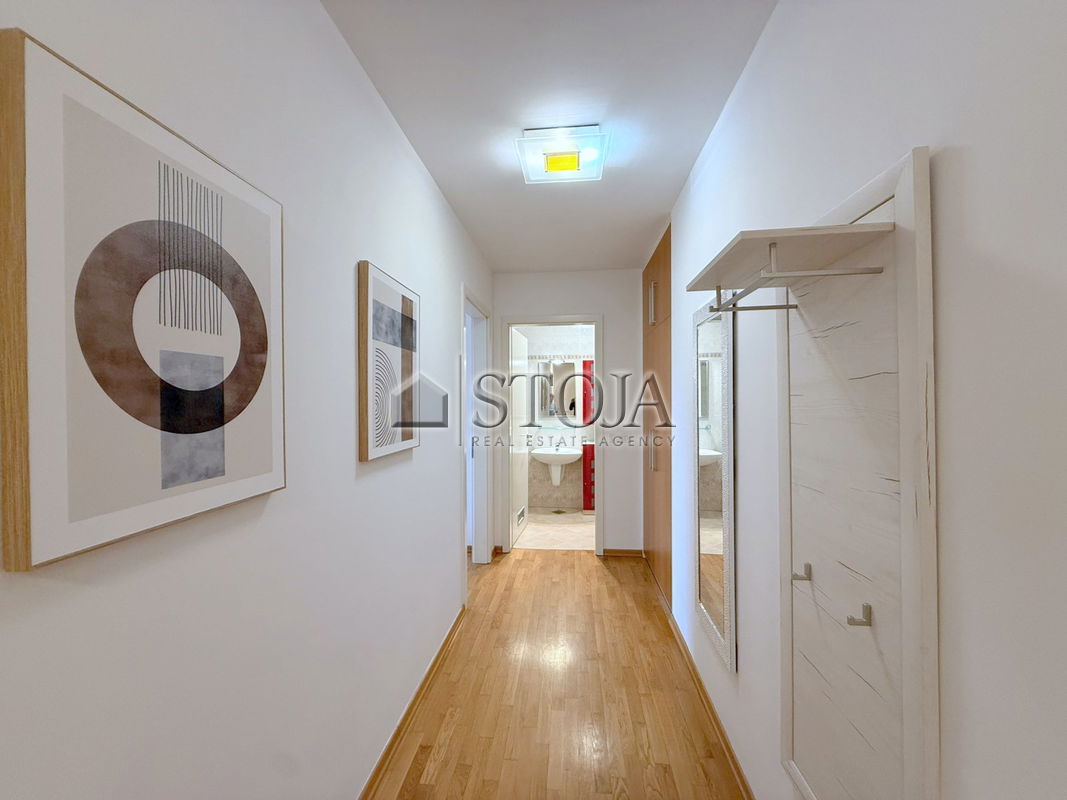 Location: Ljubljana City, Vič-Rudnik, Trnovo