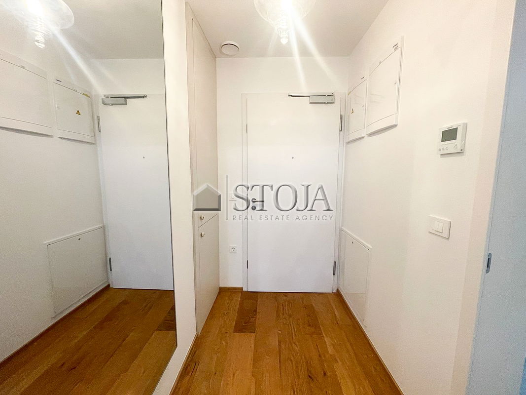 Lokacija: Ljubljana mesto, Center, Center