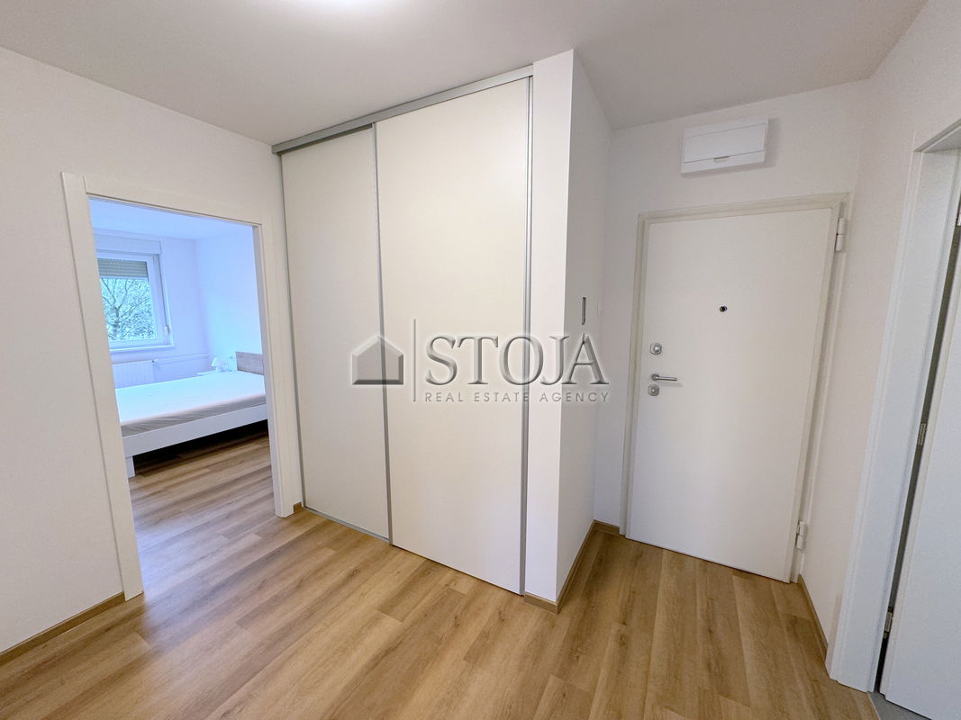 Location: Ljubljana City, Moste-Polje, Štepanjsko naselje