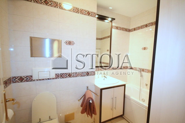 Location: Ljubljana mesto, Vič-Rudnik, Trnovo