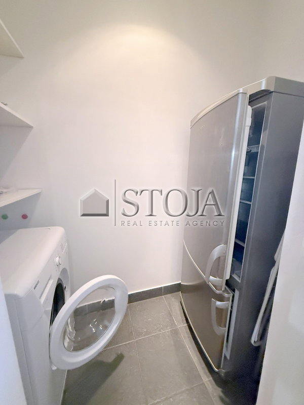 Location: Ljubljana mesto, Center, Center