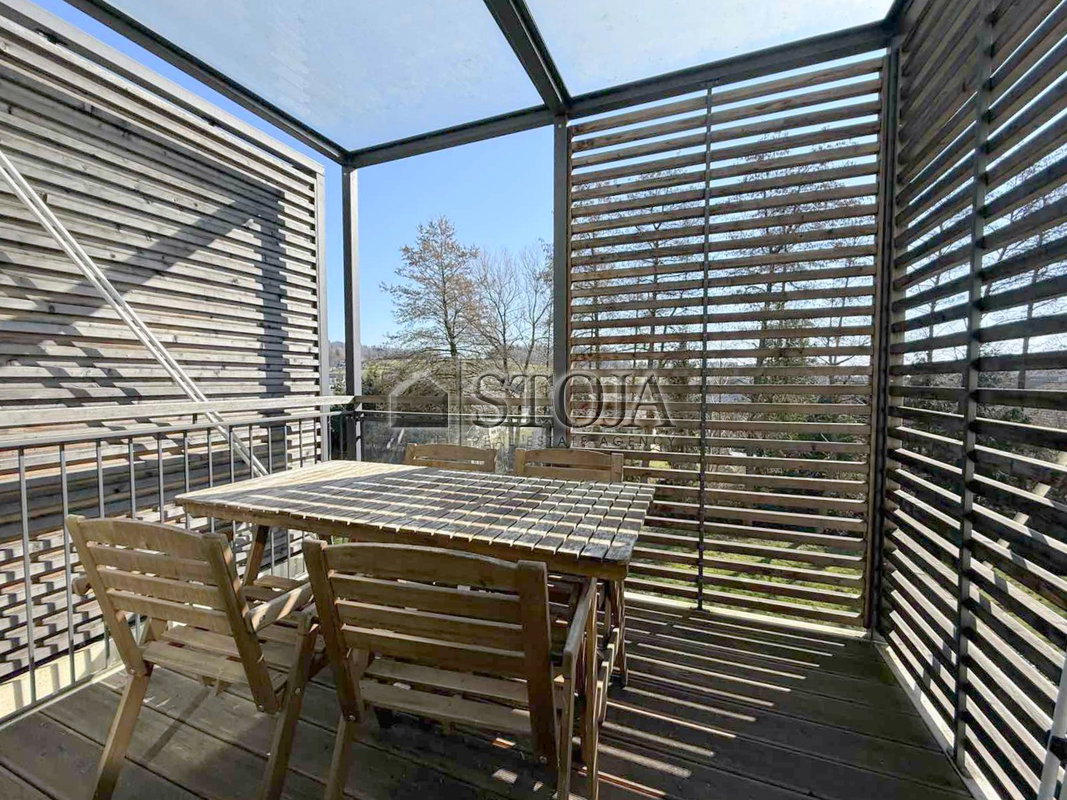 Lokacija: Ljubljana okolica, Grosuplje, Grosuplje