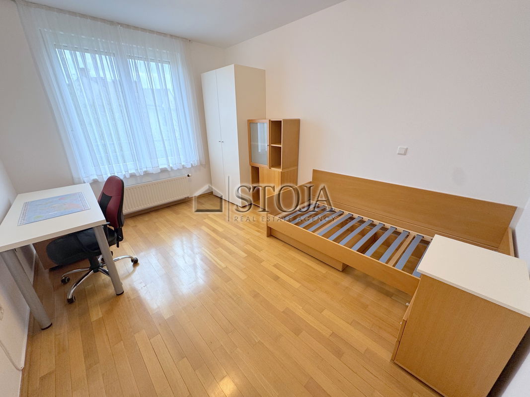 Location: Ljubljana City, Vič-Rudnik, Rožna dolina