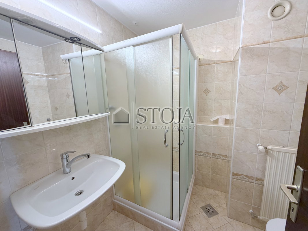 Location: Ljubljana mesto, Bežigrad, Bežigrad