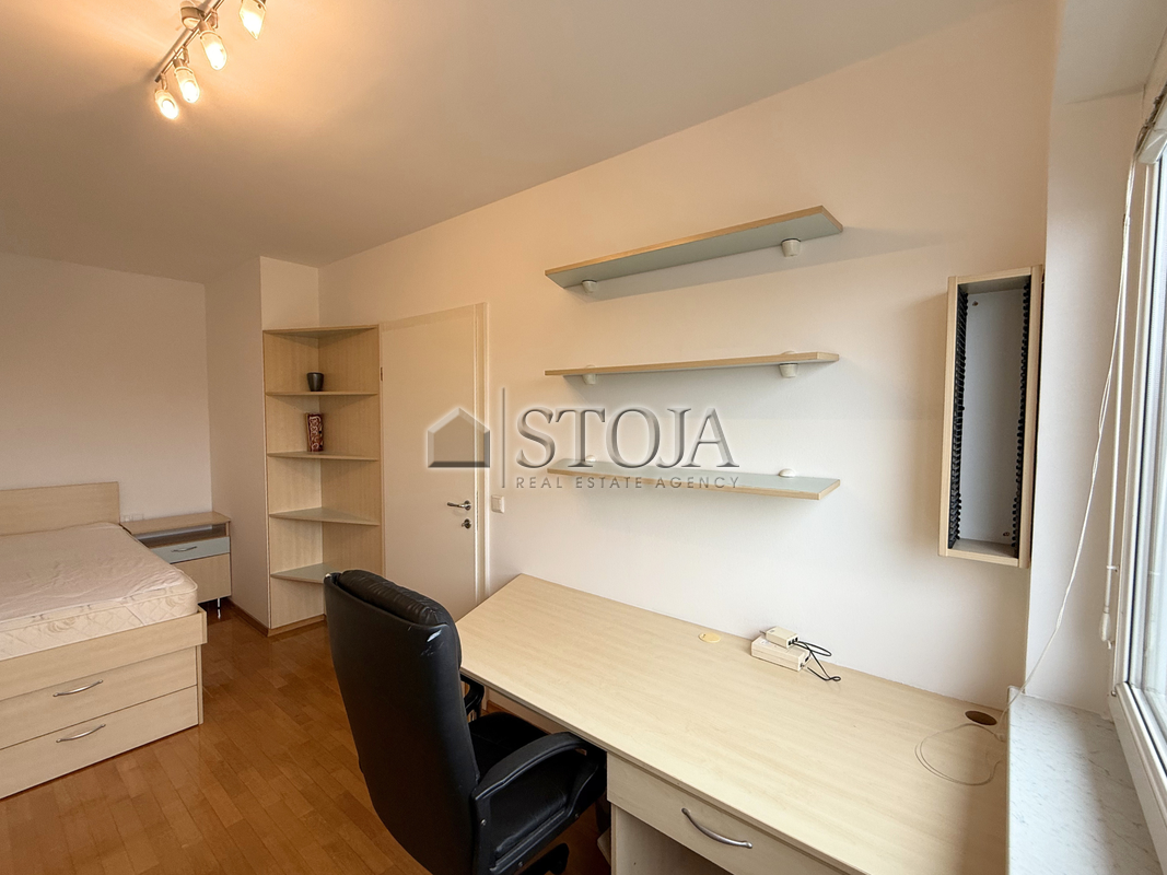 Lokacija: Ljubljana okolica, Trzin, Trzin