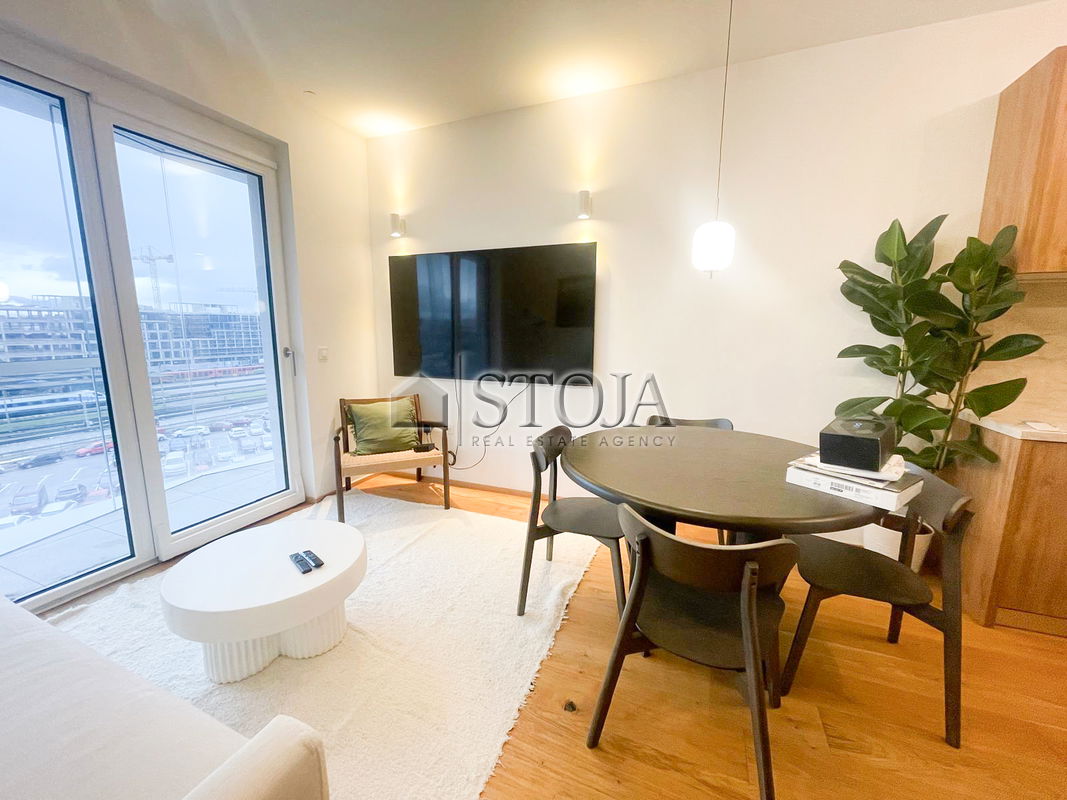 Lokacija: Ljubljana mesto, Center, Center