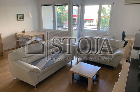 Location: Ljubljana mesto, Bežigrad, Savsko naselje