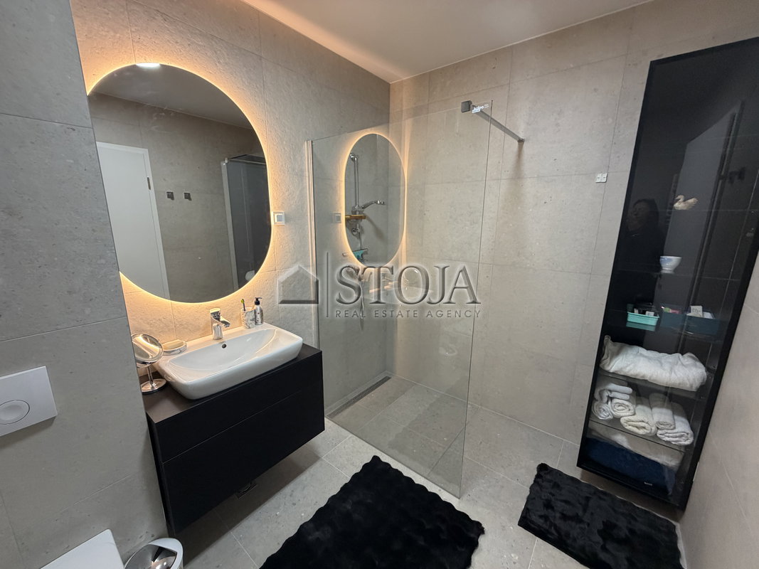 Location: Ljubljana mesto, Bežigrad, Bežigrad