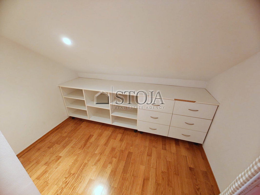 Lokacija: Ljubljana mesto, Šiška, Sp. Šiška