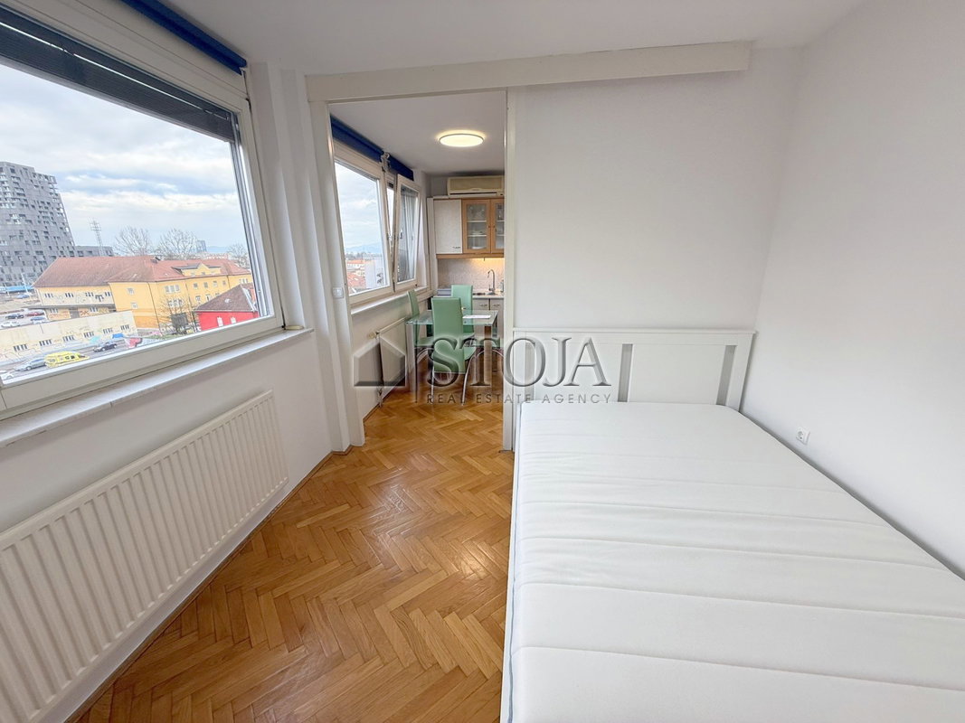 Location: Ljubljana mesto, Center, Tabor