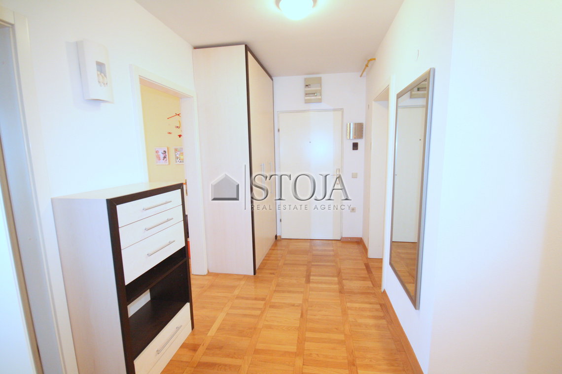 Location: Ljubljana mesto, Vič-Rudnik, Trnovo