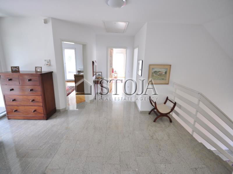 Lokacija: Ljubljana mesto, Šiška, Brod