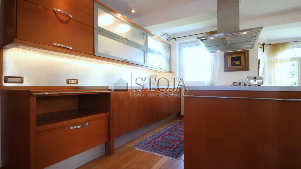 Lokacija: Ljubljana mesto, Vič-Rudnik, Dolgi most