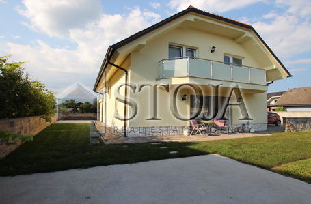 Location: Ljubljana okolica, Domžale, Podrečje