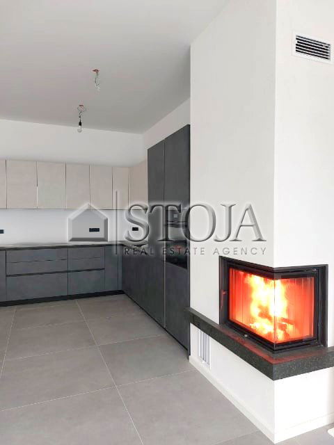 Location: Ljubljana City, Vič-Rudnik, Vrhovci